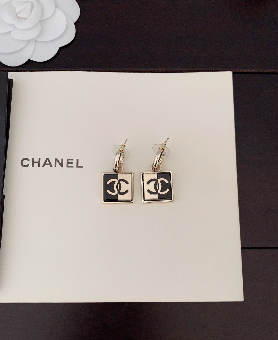 Chanel Earring 016 - Image 6