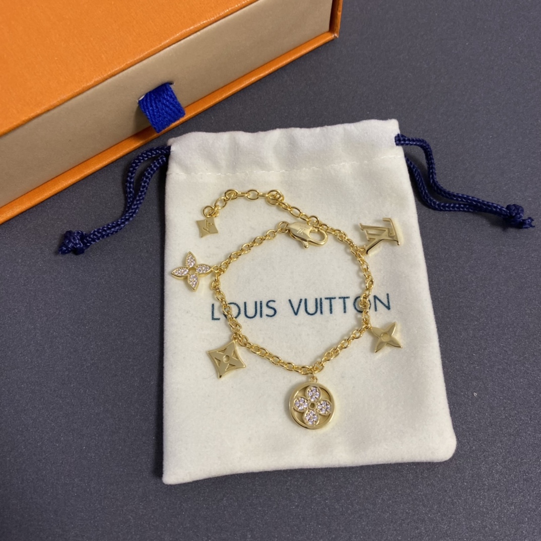 Louis Vuitton Jewelry Bracelets The logo design is full of atmosphere - SUPER-MIRROR