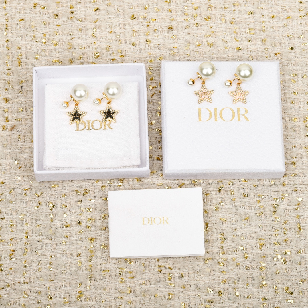 Dior Five-Pointed Star CD Pearl Stud Earrings. - PONI