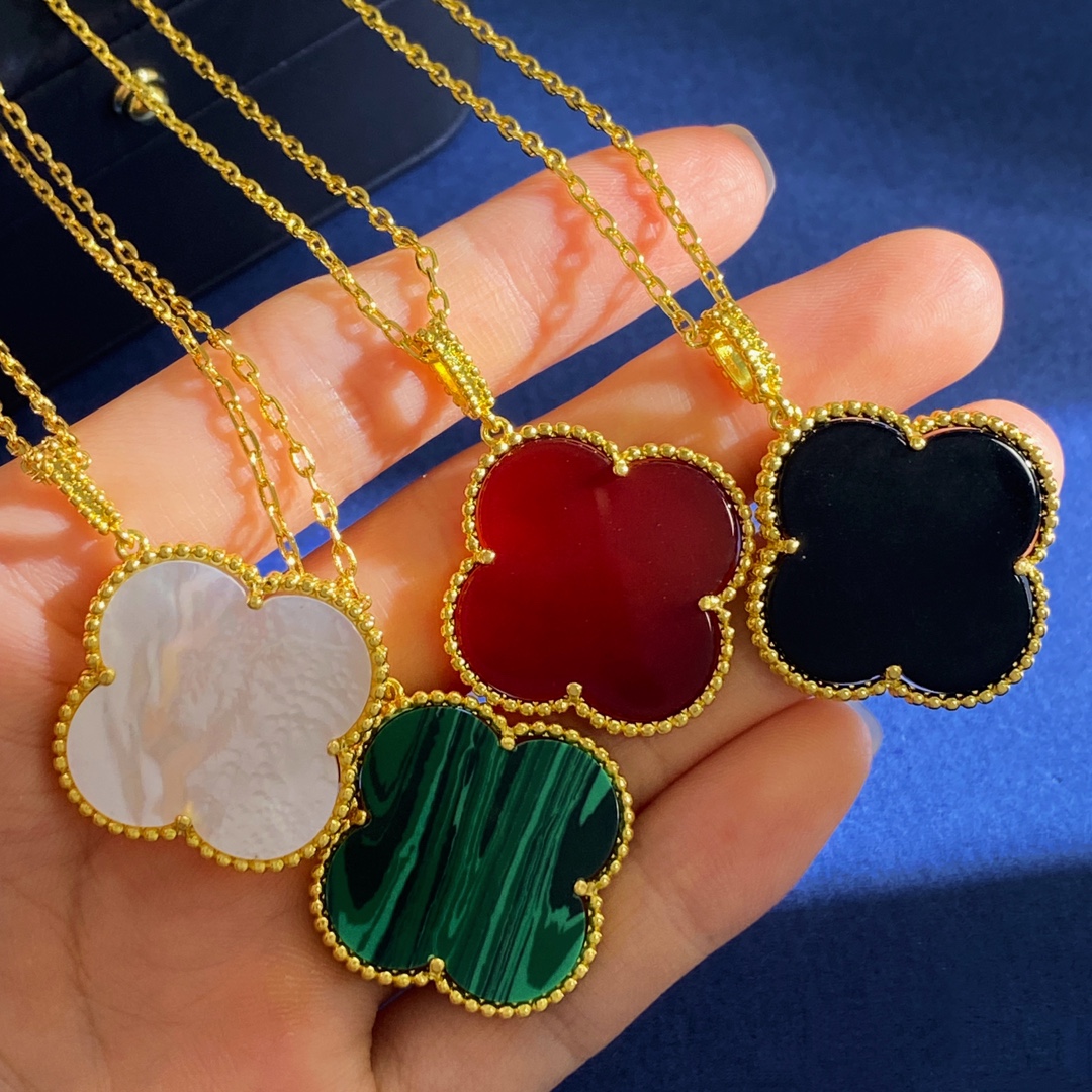 Van Cleef & Arpels Jewelry Necklace  Four-leaf clover long necklace sweater chain - SUPER-MIRROR