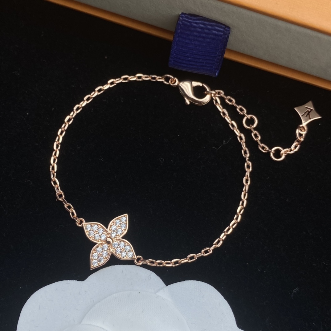 Louis Vuitton Jewelry Bracelets  Flower studded temperament - SUPER-MIRROR