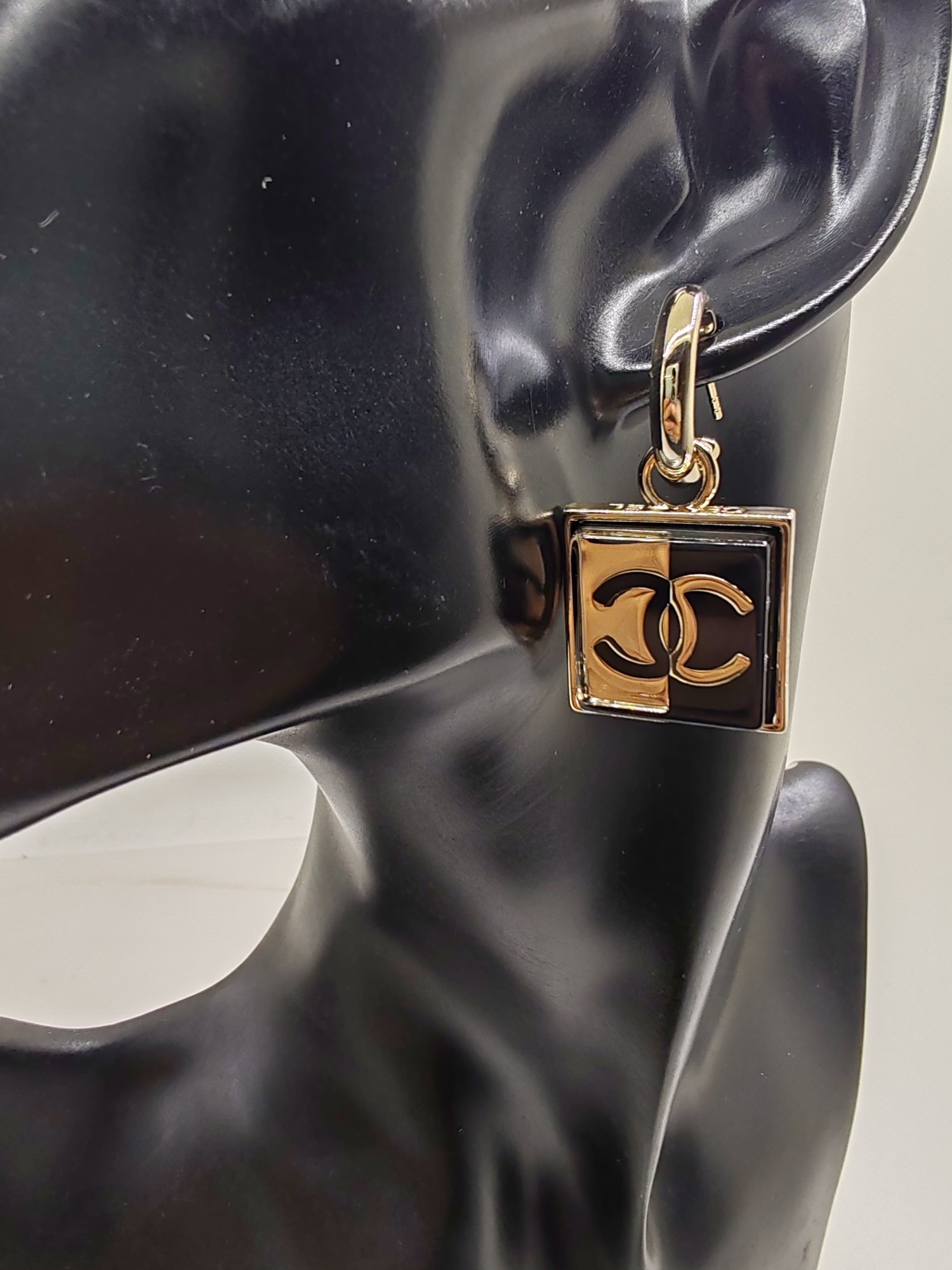 Chanel Earring 016 - Image 4