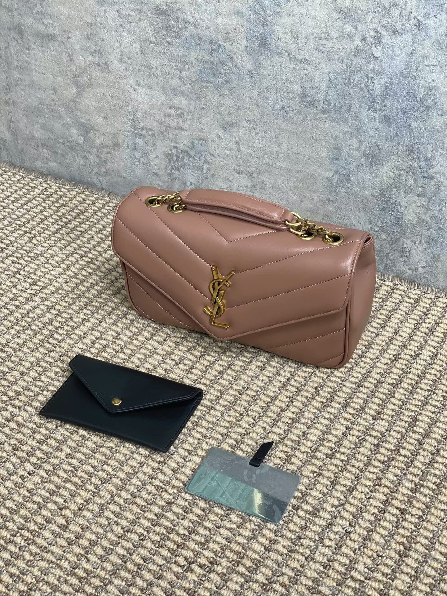 YSL LOULOU small in MATELASS lambskin 24x14x6cm #4 - Image 6
