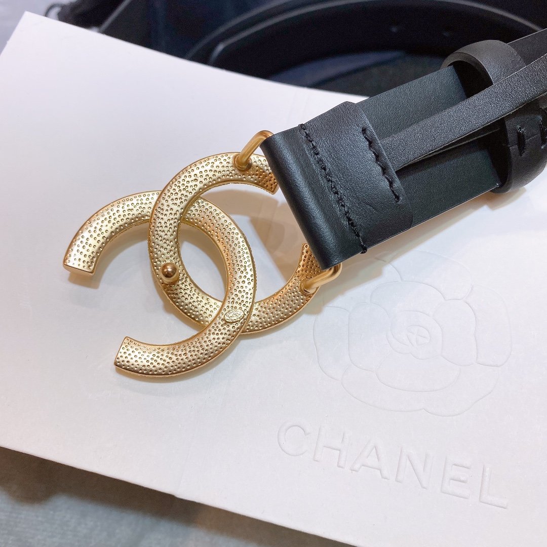 Chanel Belt With Beaded Buckle Black Gold-Toned Metal and Strass Women Belt - Image 5