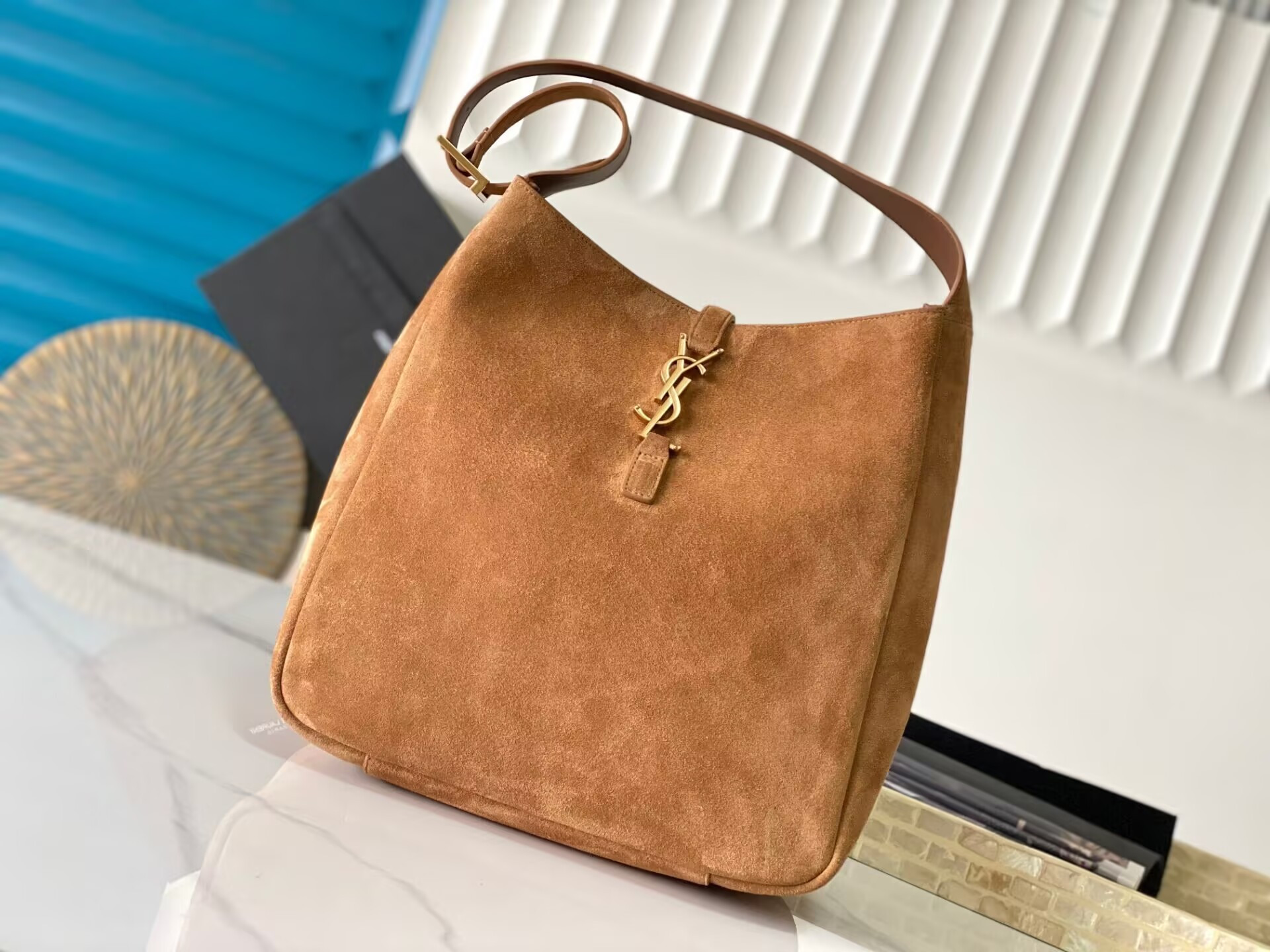 YSL LE 5 À 7 SUPPLE LARGE IN SUEDE 30 X 31 X 13 CM #2