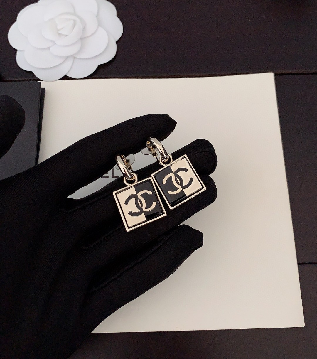 Chanel Earring 016 - Image 2