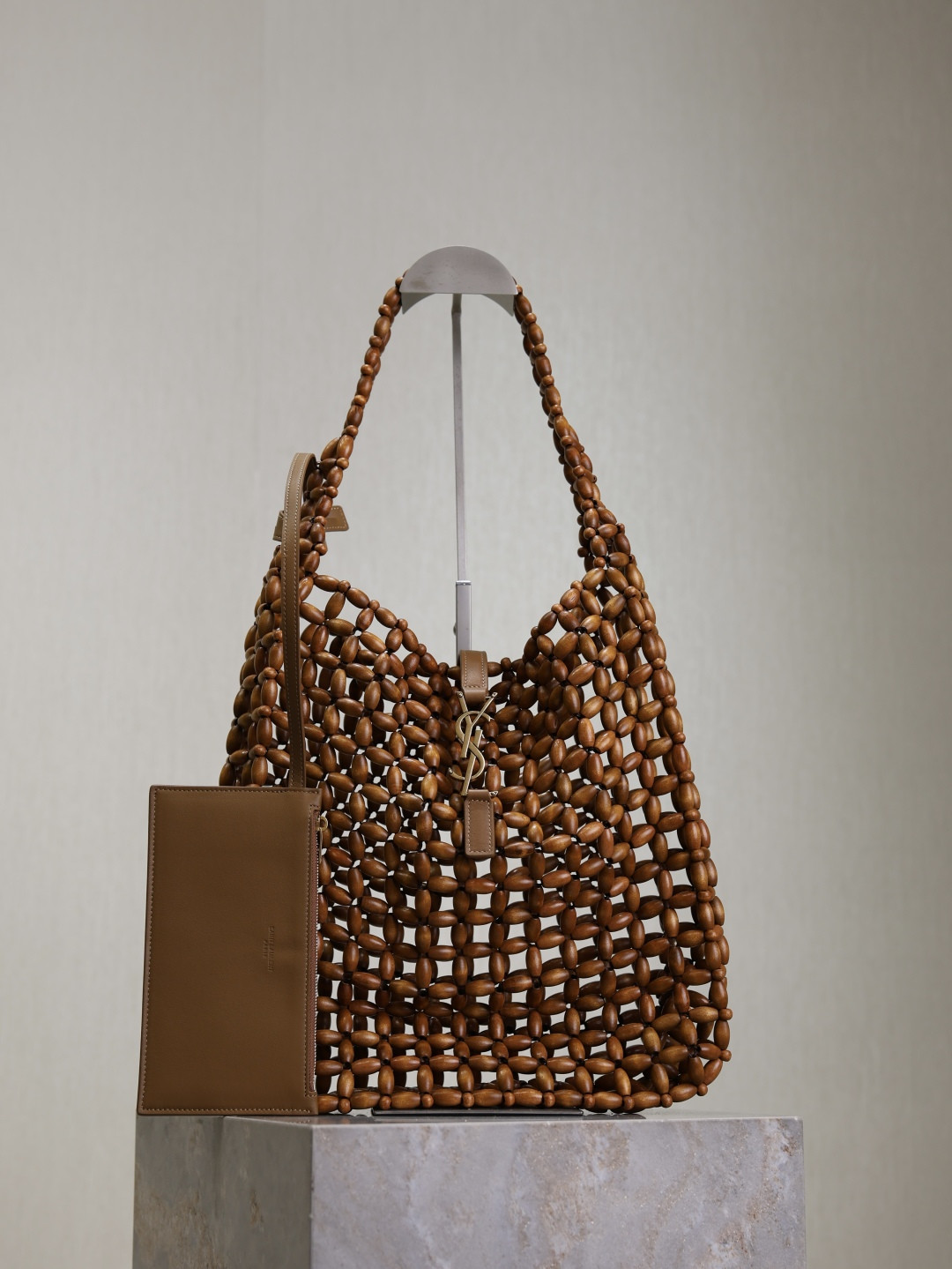 YSL LE 5 À 7 large in wood beads 30x35x10cm - Image 2