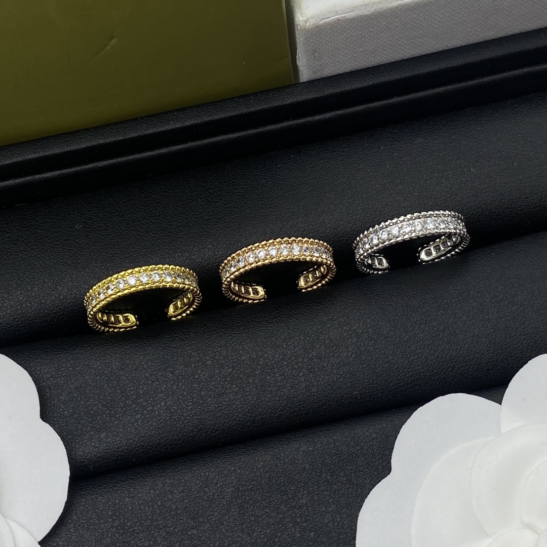 Van Cleef & Arpels Jewelry Rings  Full diamond ring refers - SUPER-MIRROR