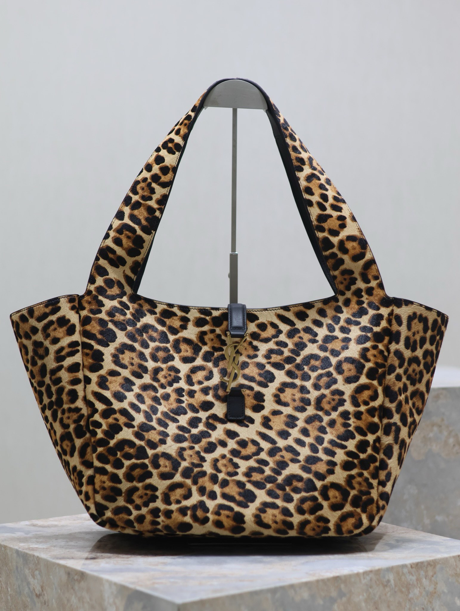 YSL LE 5 À 7 BEA 50*28*18cm