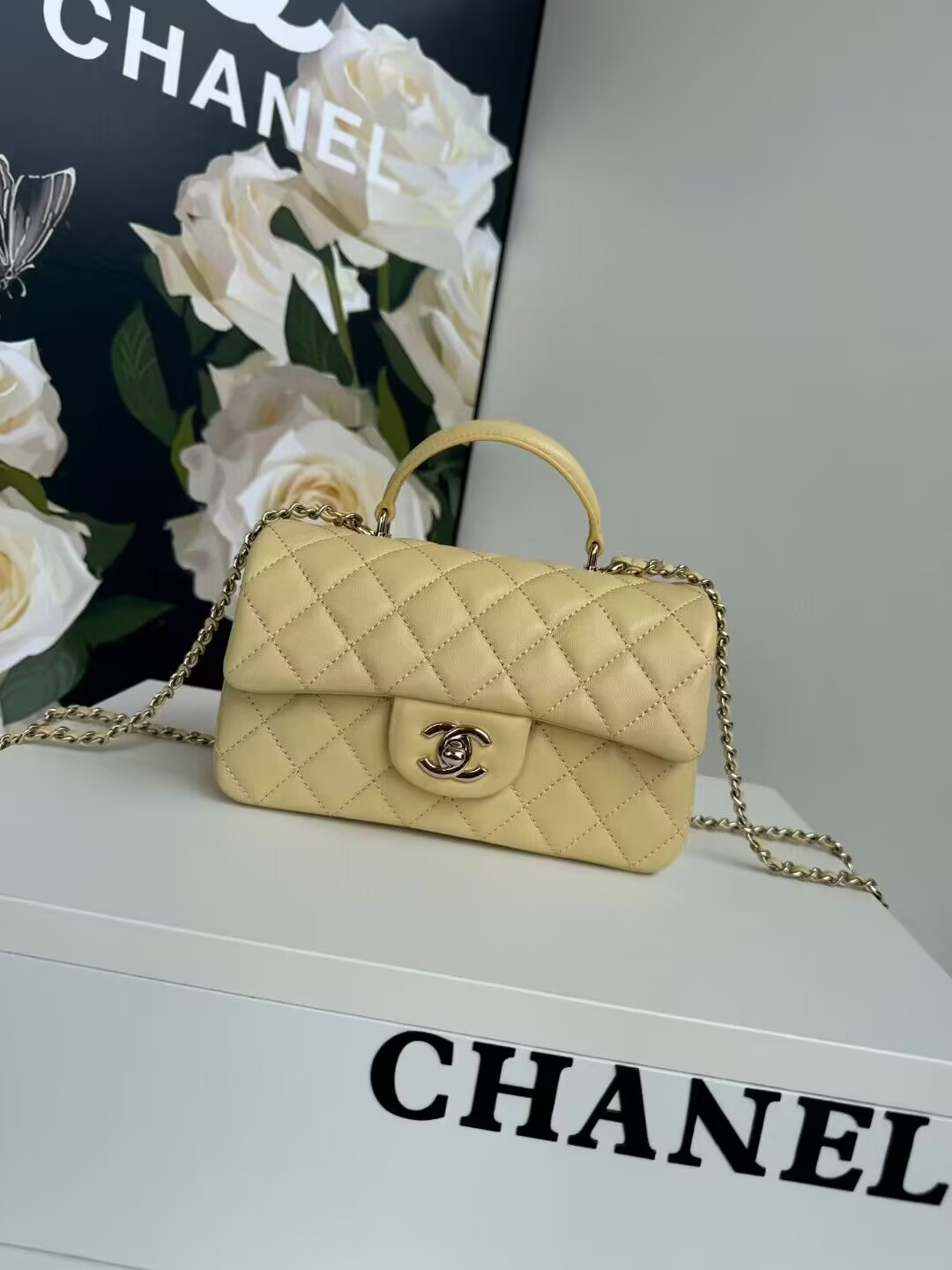 CHANEL Mini CF handle 20x12x6cm #9