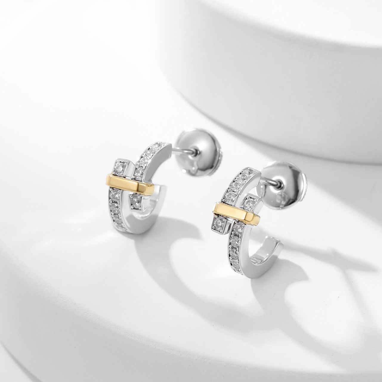 Tiffany's new Edge Collection earrings. - SUPER-MIRROR