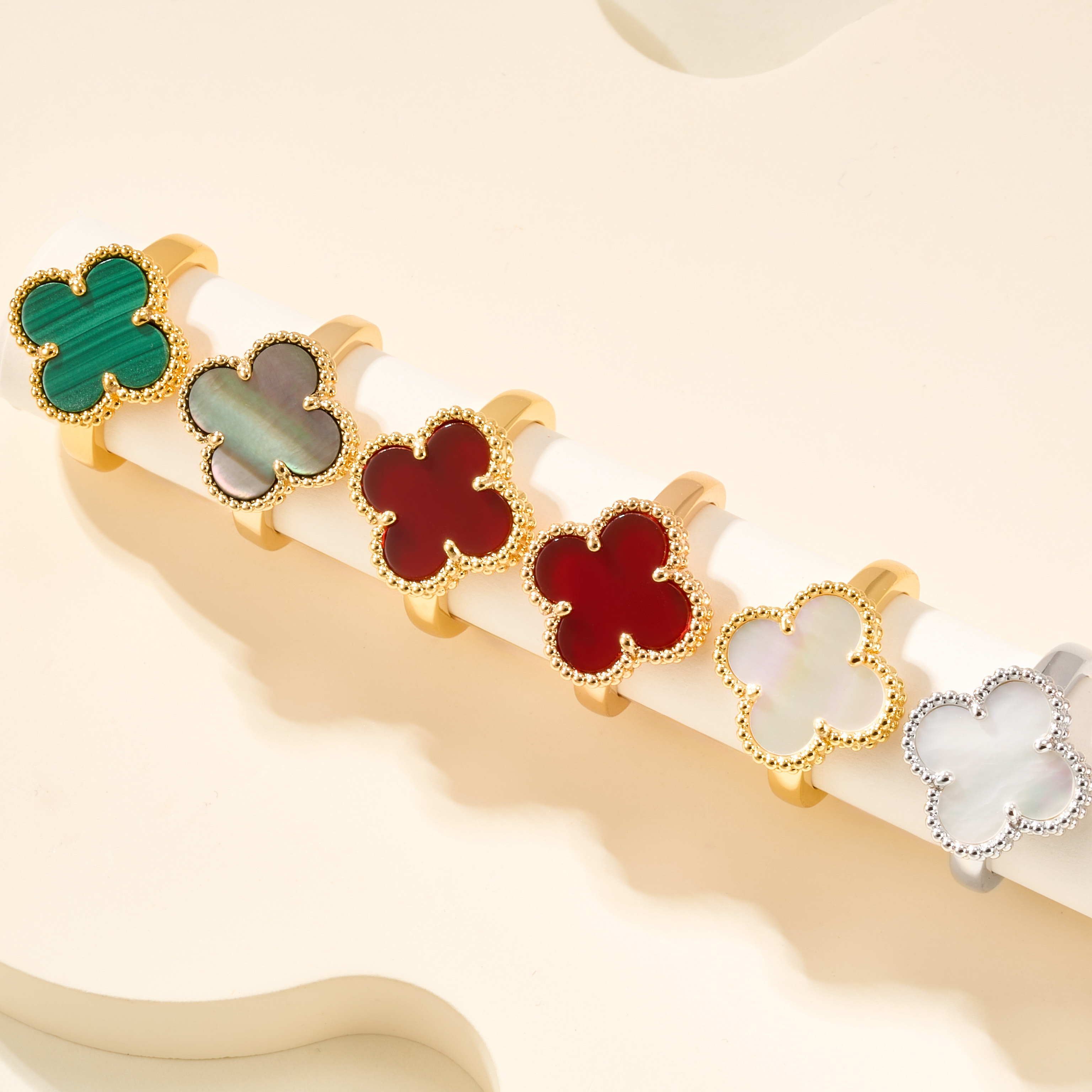 Van Cleef & Arpels four-leaf clover ring is crafted in V Gold - SUPER-MIRROR