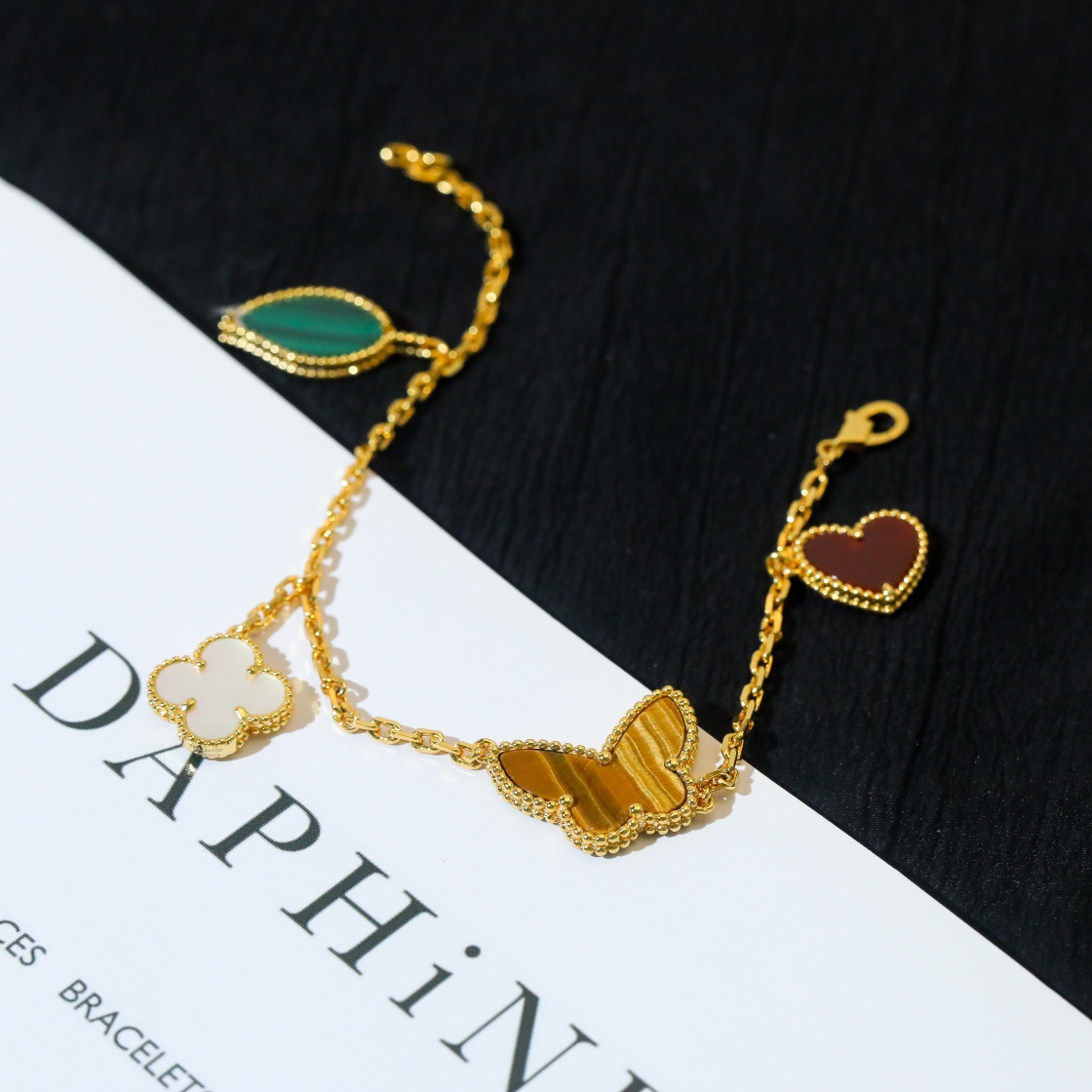 Van Cleef & Arpels Lucky Alhambra Bracelet, 4 Motifs - SUPER-MIRROR