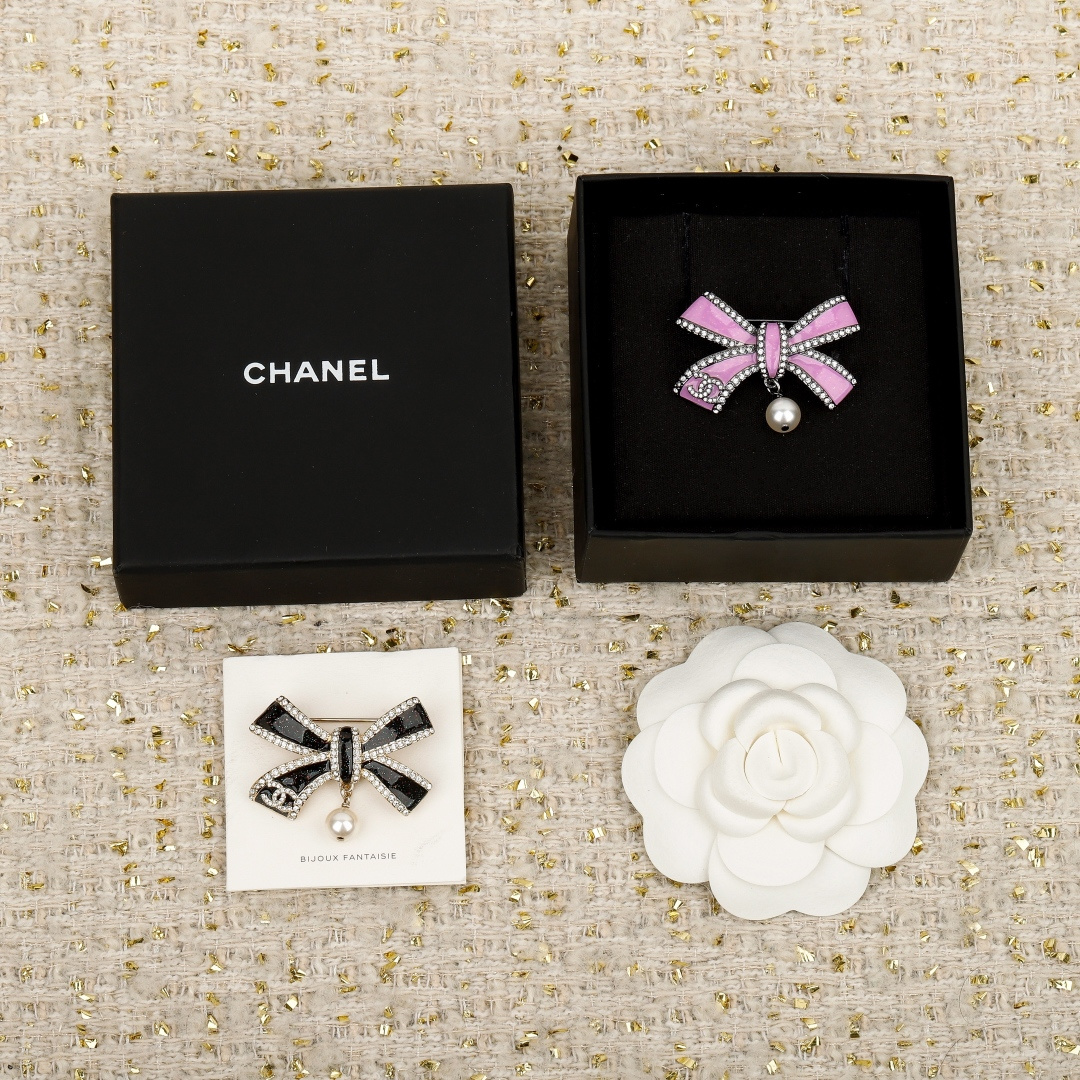 Chanel Pearl Bow Brooches