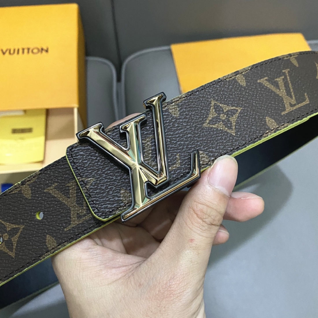 Lv Pyrmide Truck L Men's Belts Width: 40mm - Ultra-Collection - Image 2