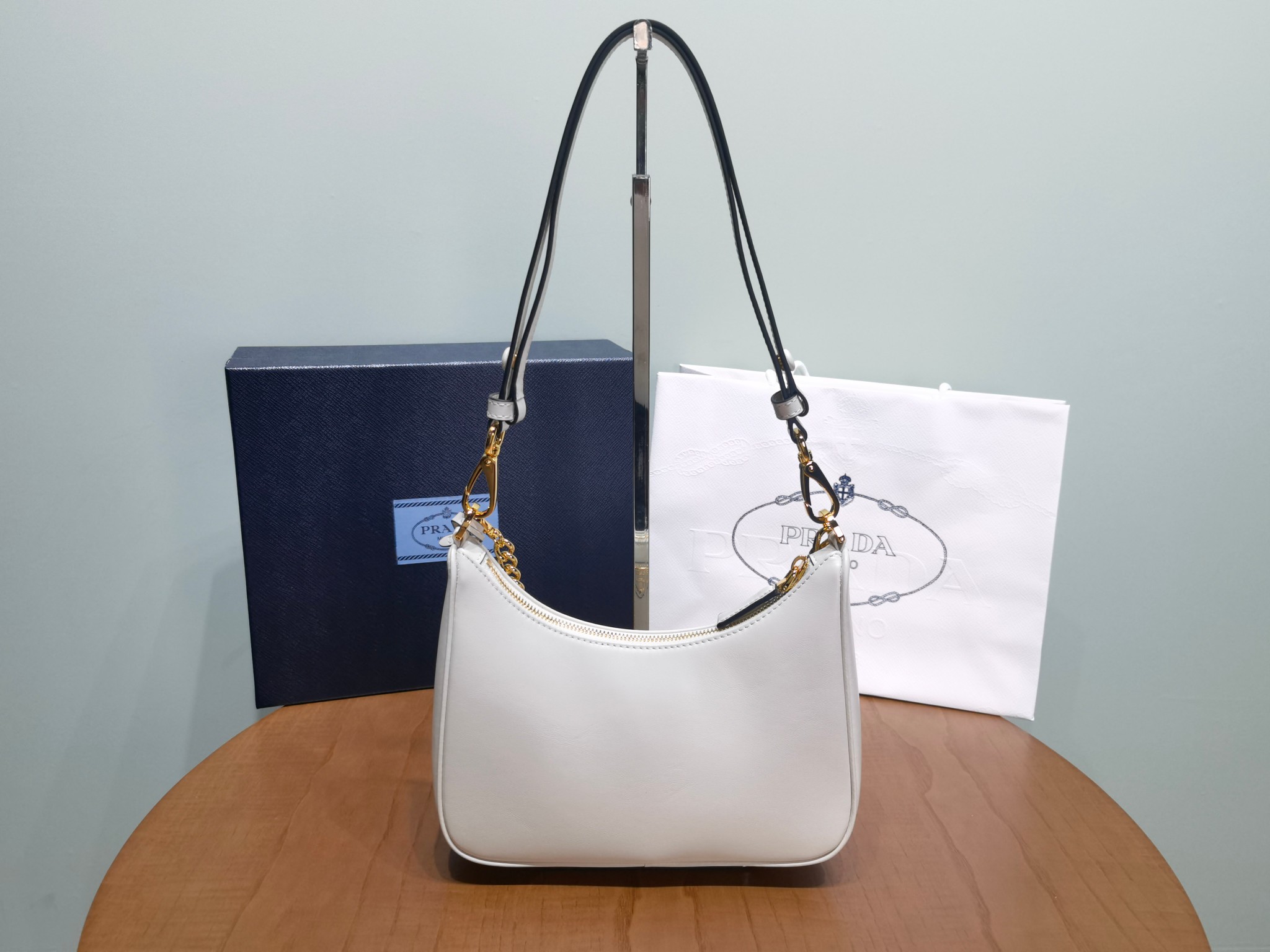 Prada Re-Edition 1BC204 leather mini-bag 2 - Image 4