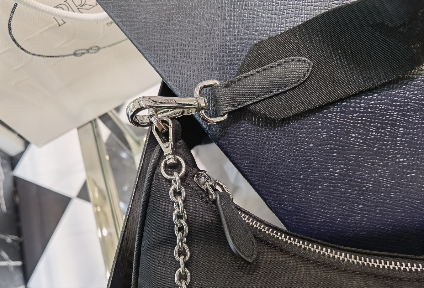 Prada Re-Edition 1BH204 2005 Re-Nylon bag 2 - Image 5