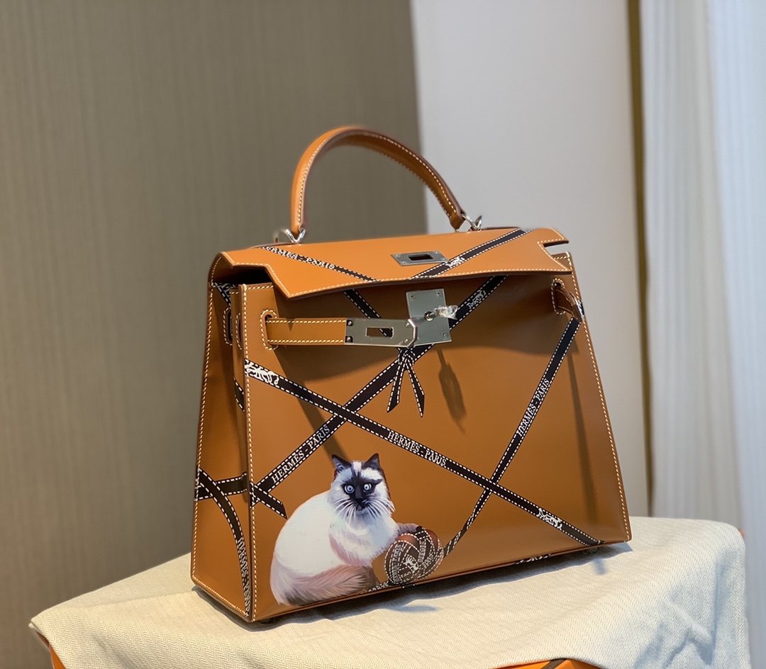 Hermès Kelly Sellier 28 Gold Box Leather Gold Hardware - Image 4