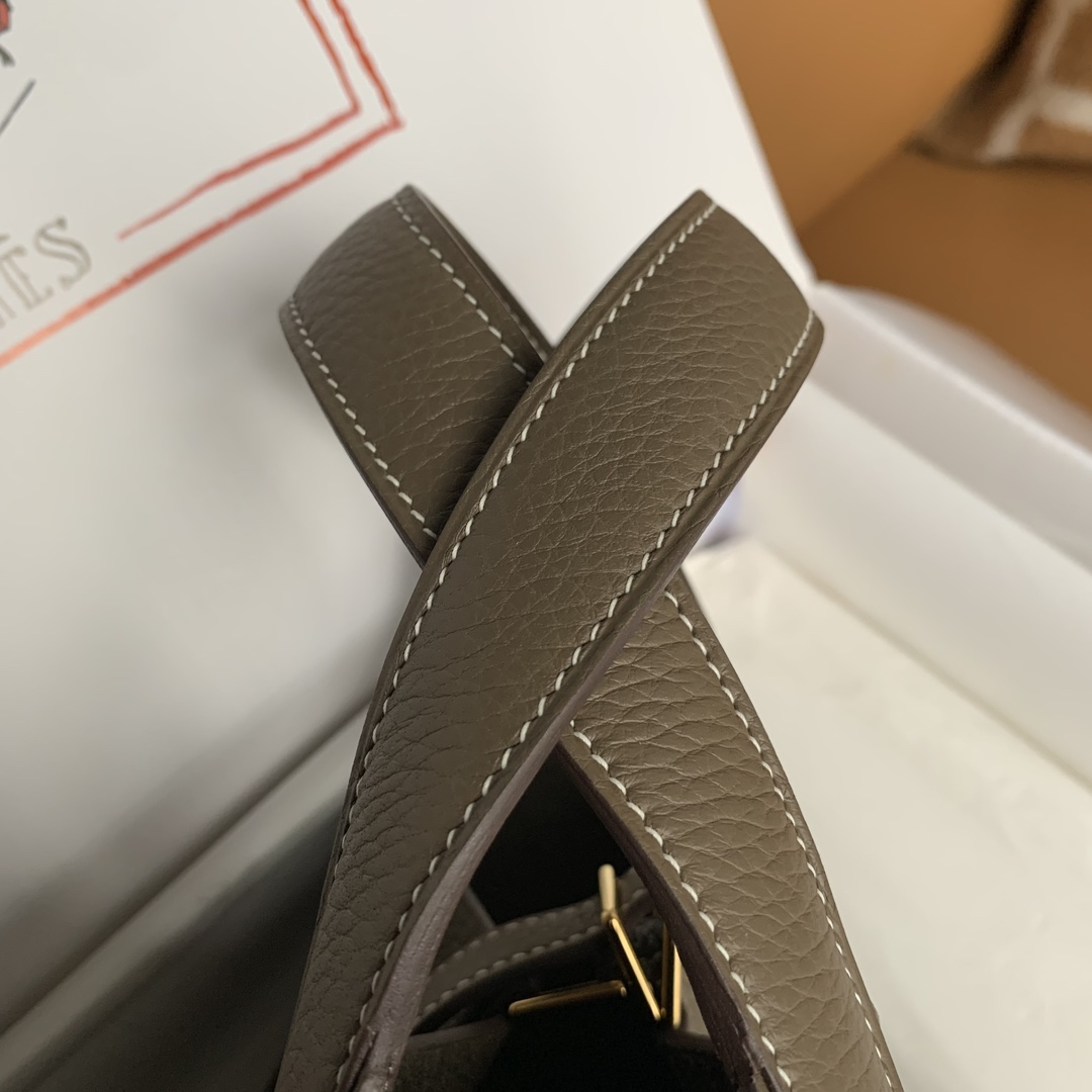Hermès Picotin Lock 18 Etoupe Clemence Gold Hardware - Image 7