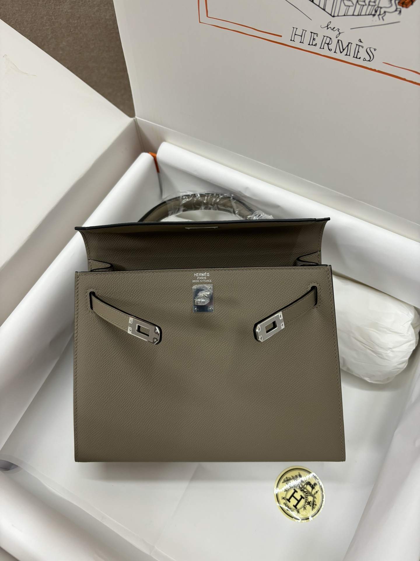Hermès Kelly Sellier 25 Etoupe Epsom Palladium Hardware - Image 7