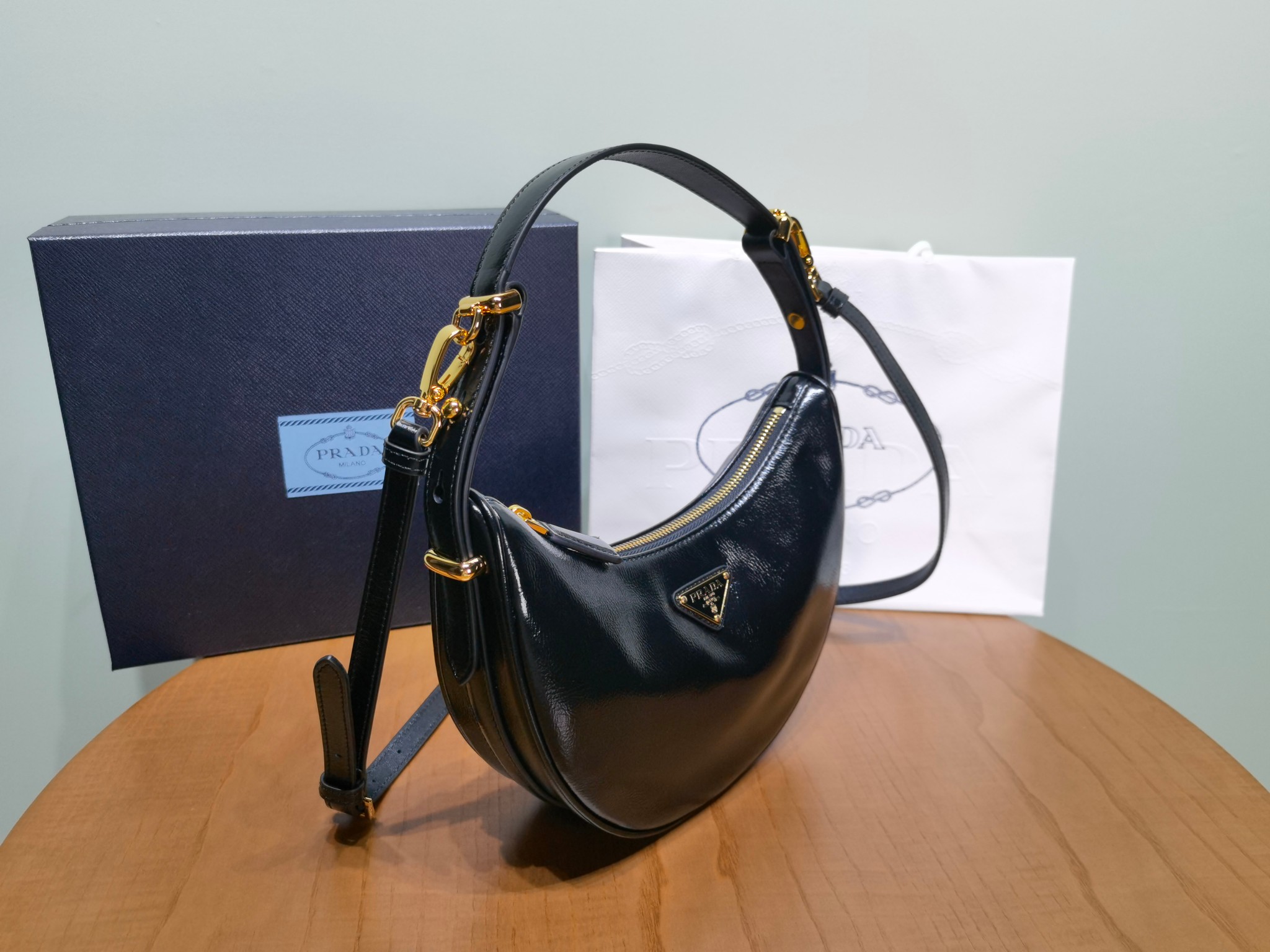 Prada 1BC194 Arqu leather small shoulder bag 8 - Image 3