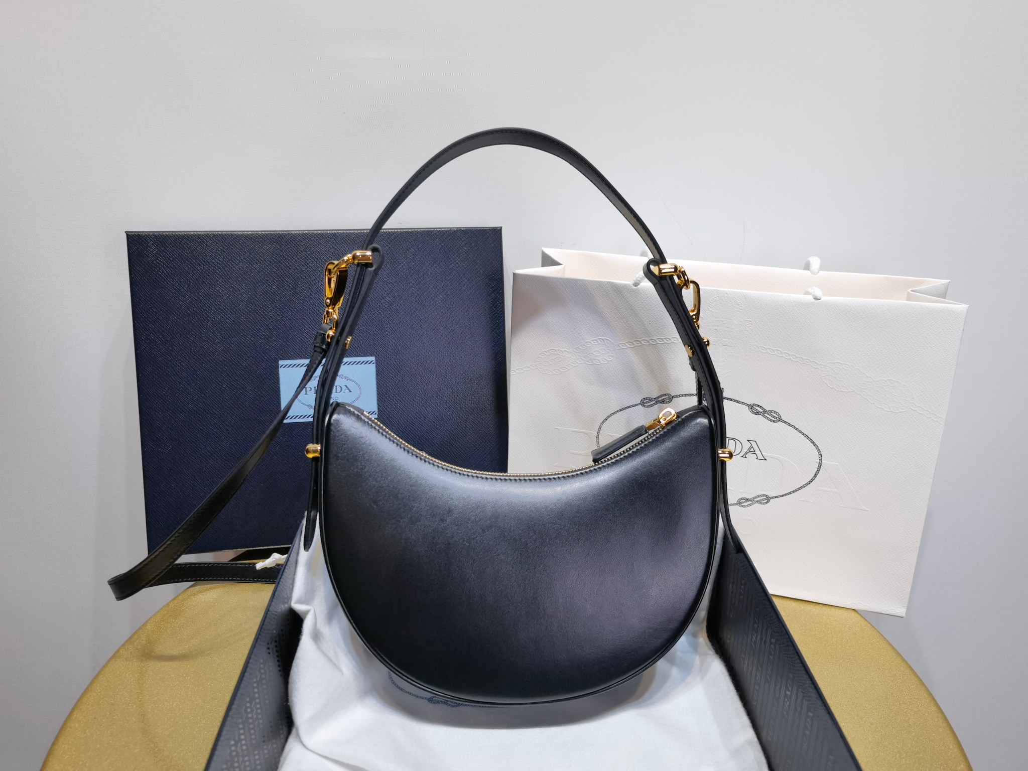 Prada 1BC194 Arqu leather small shoulder bag 1 - Image 3