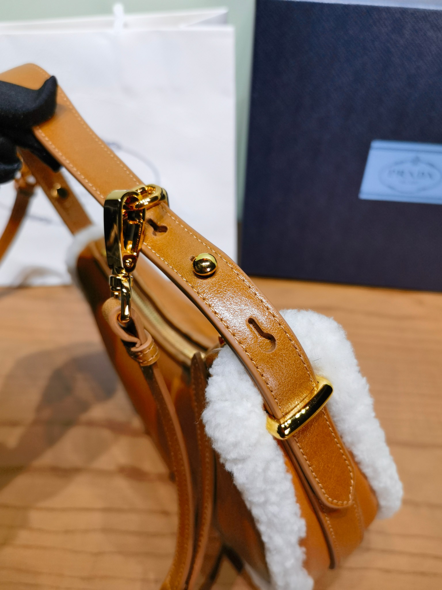 Prada 1BC194 Arqu small shearling shoulder bag - Image 2