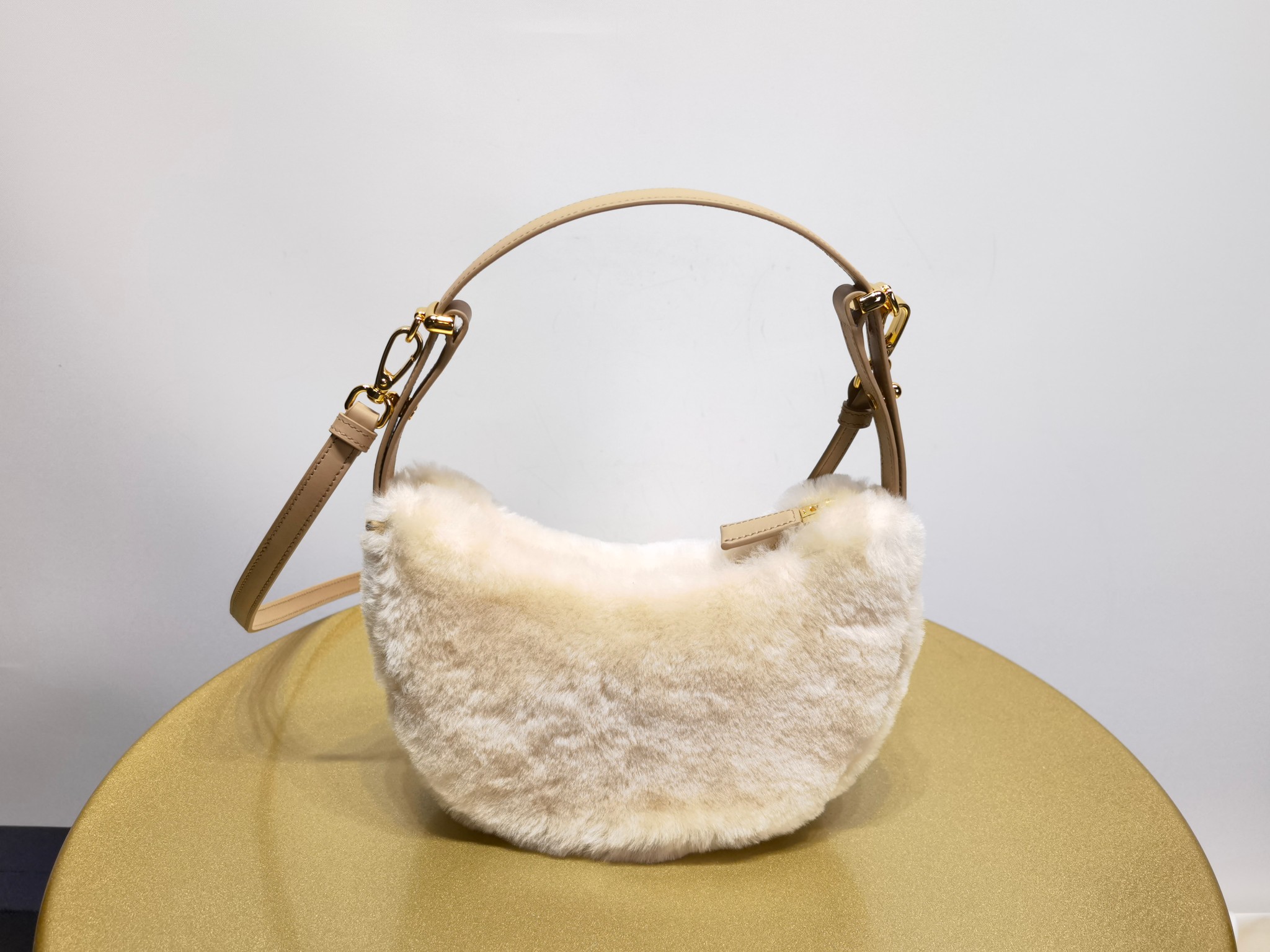 Prada 1BC194 Arqu small shearling and leather shoulder bag - Image 2