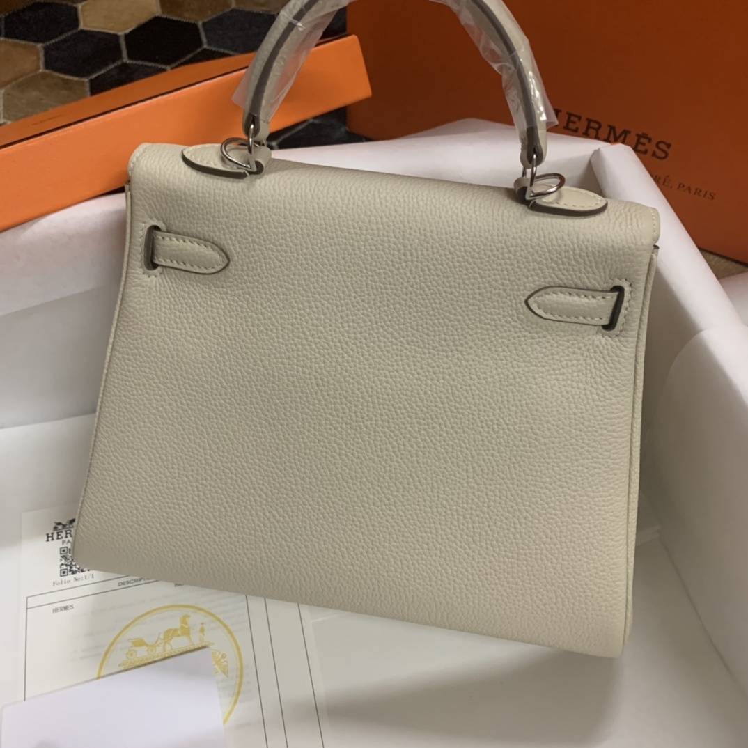 Hermès Kelly Retourne 25 Craie Togo Palladium Hardware - Image 3