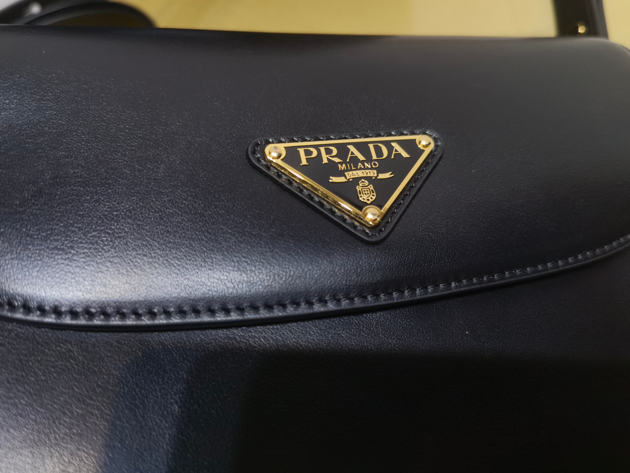 Prada 1BD365 Arqu leather shoulder bag with flap 1 - Image 4