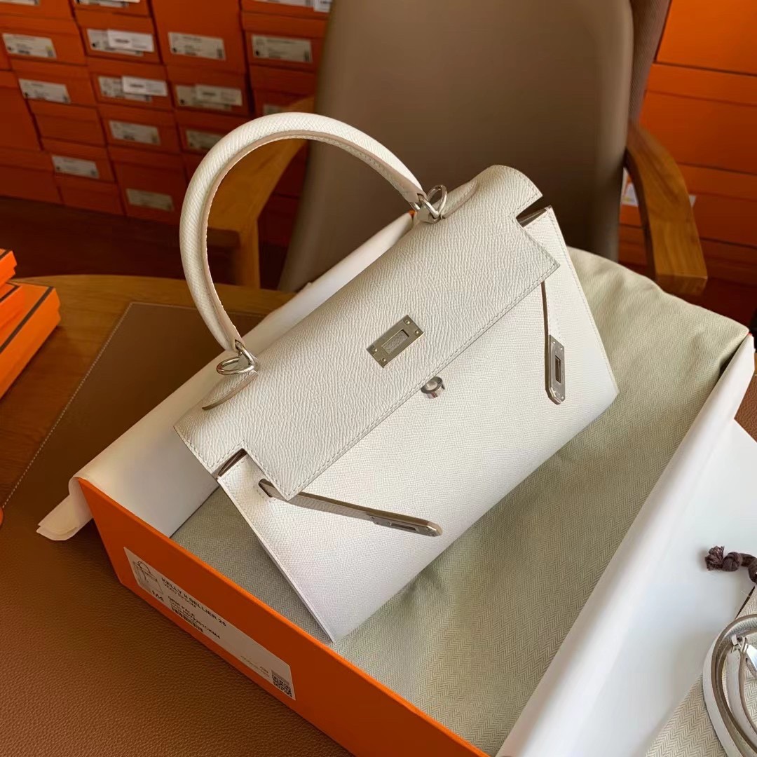 Hermès Kelly Sellier 25 Gris Pale Epsom Palladium Hardware - Image 6