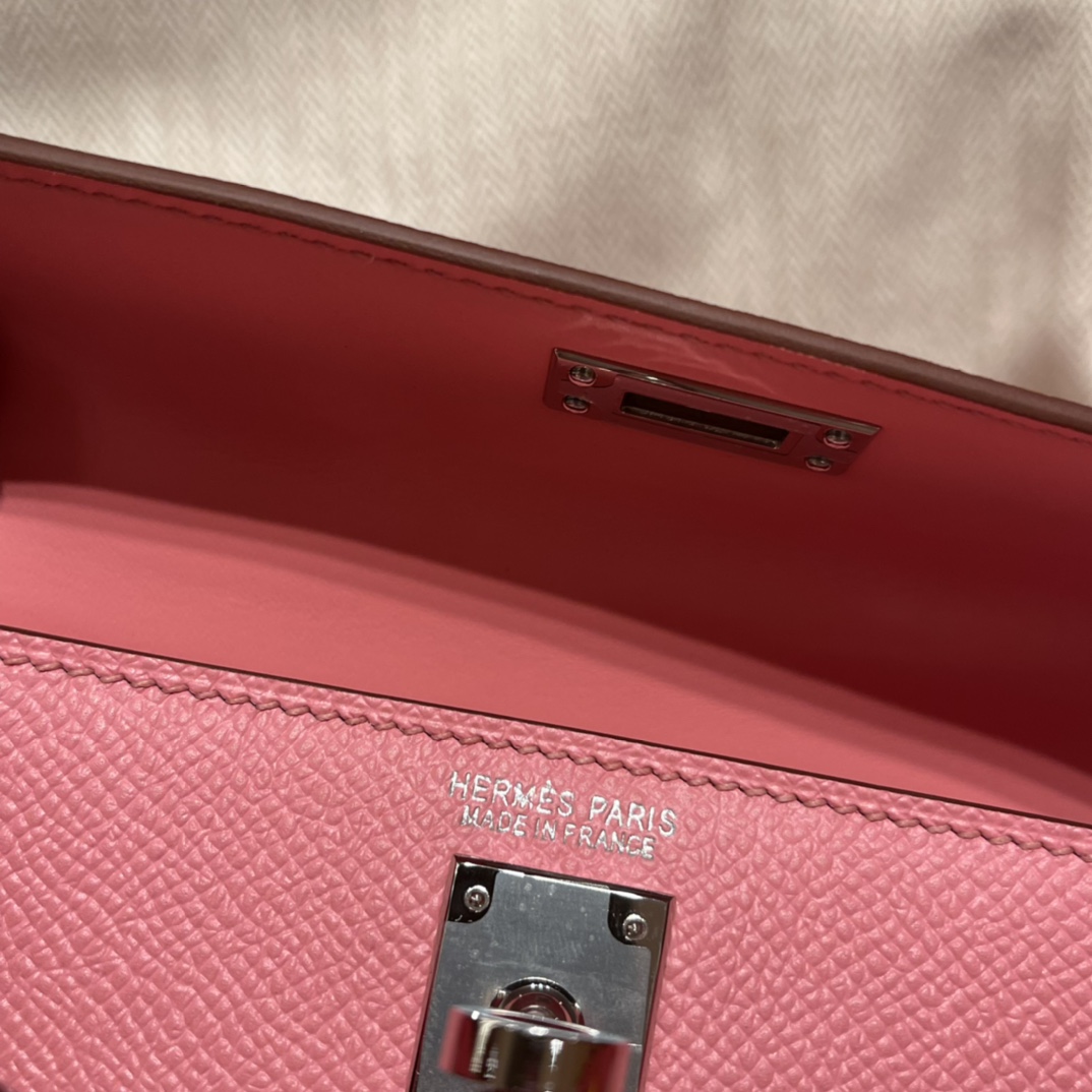 Hermès Kelly Sellier 20 Rose Confetti Epsom Leather Palladium Hardware - Image 6