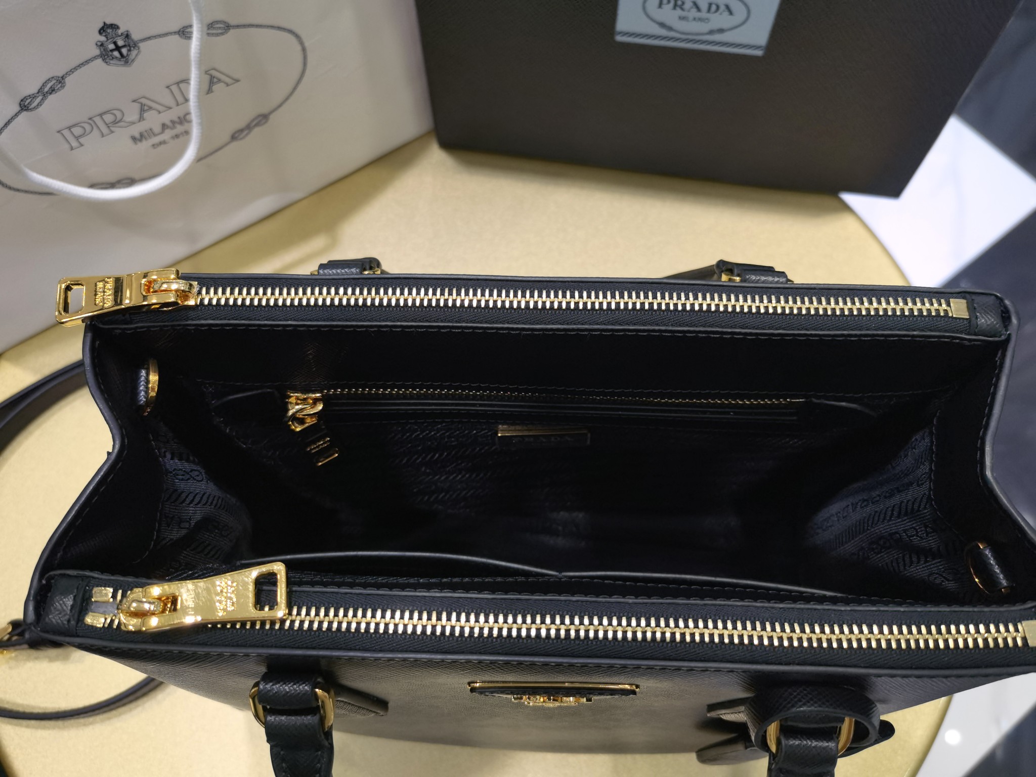 Prada Galleria 1BA863 medium leather bag 4 - Image 4