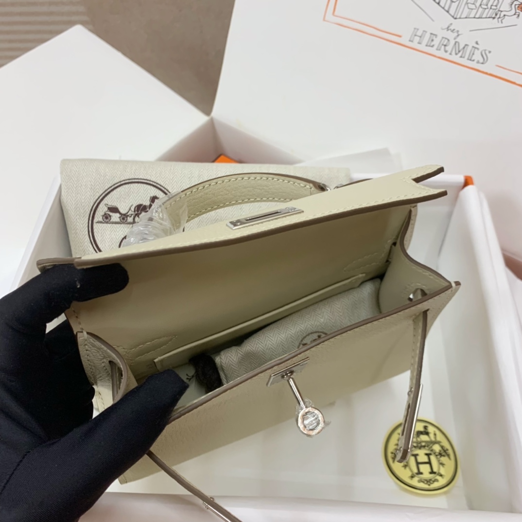 Hermès Kelly Sellier 20 Mushroom Goat Leather Palladium Hardware - Image 6