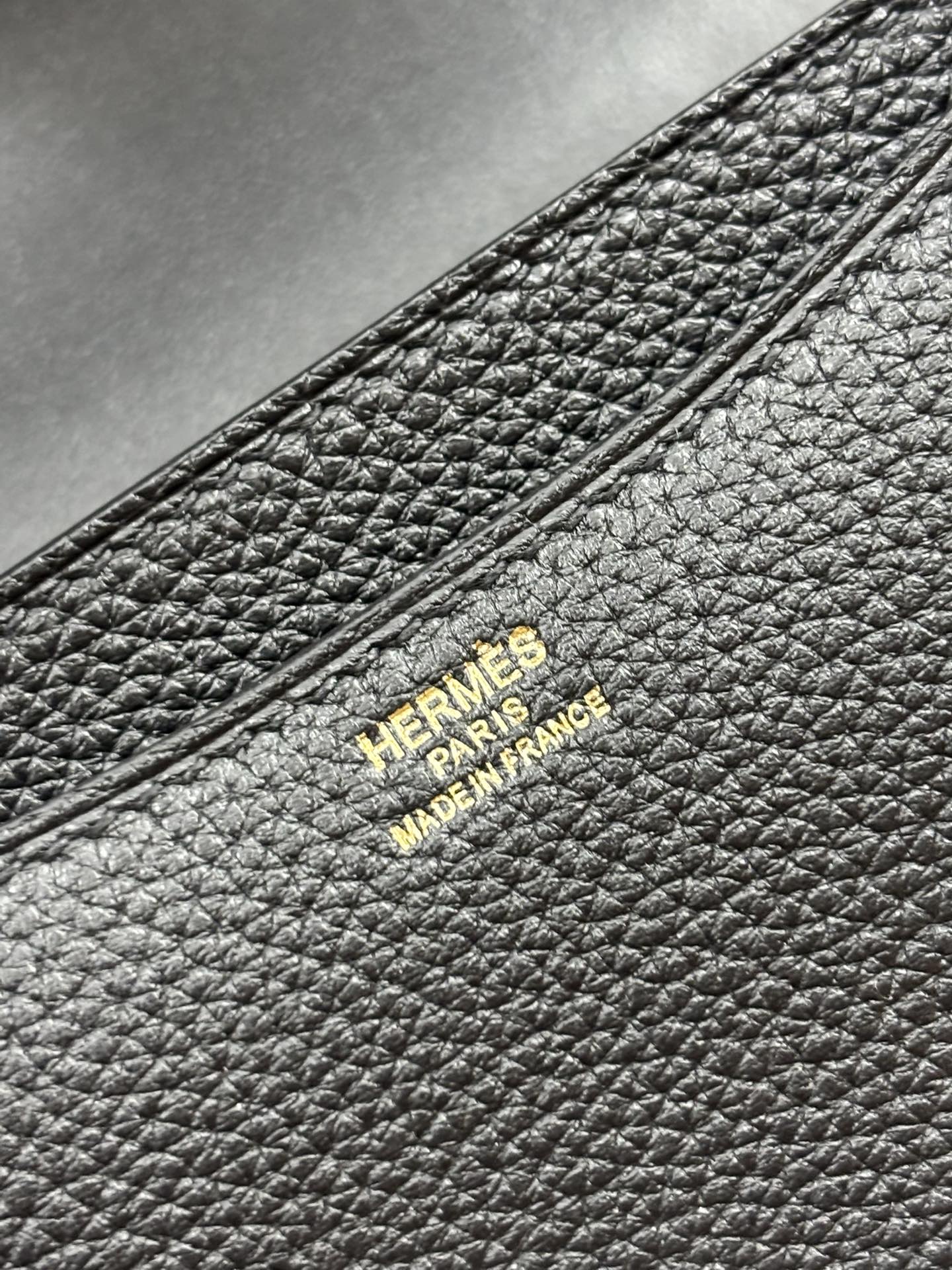 Hermès Constance 18 Black Togo Gold Hardware - Image 6