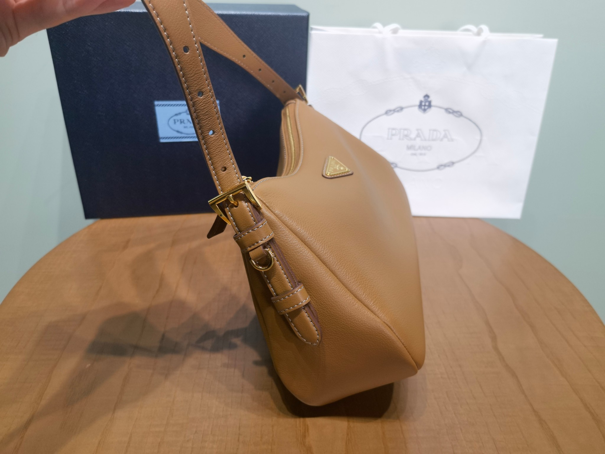Prada Aim 1BC229 medium leather shoulder bag 2 - Image 4