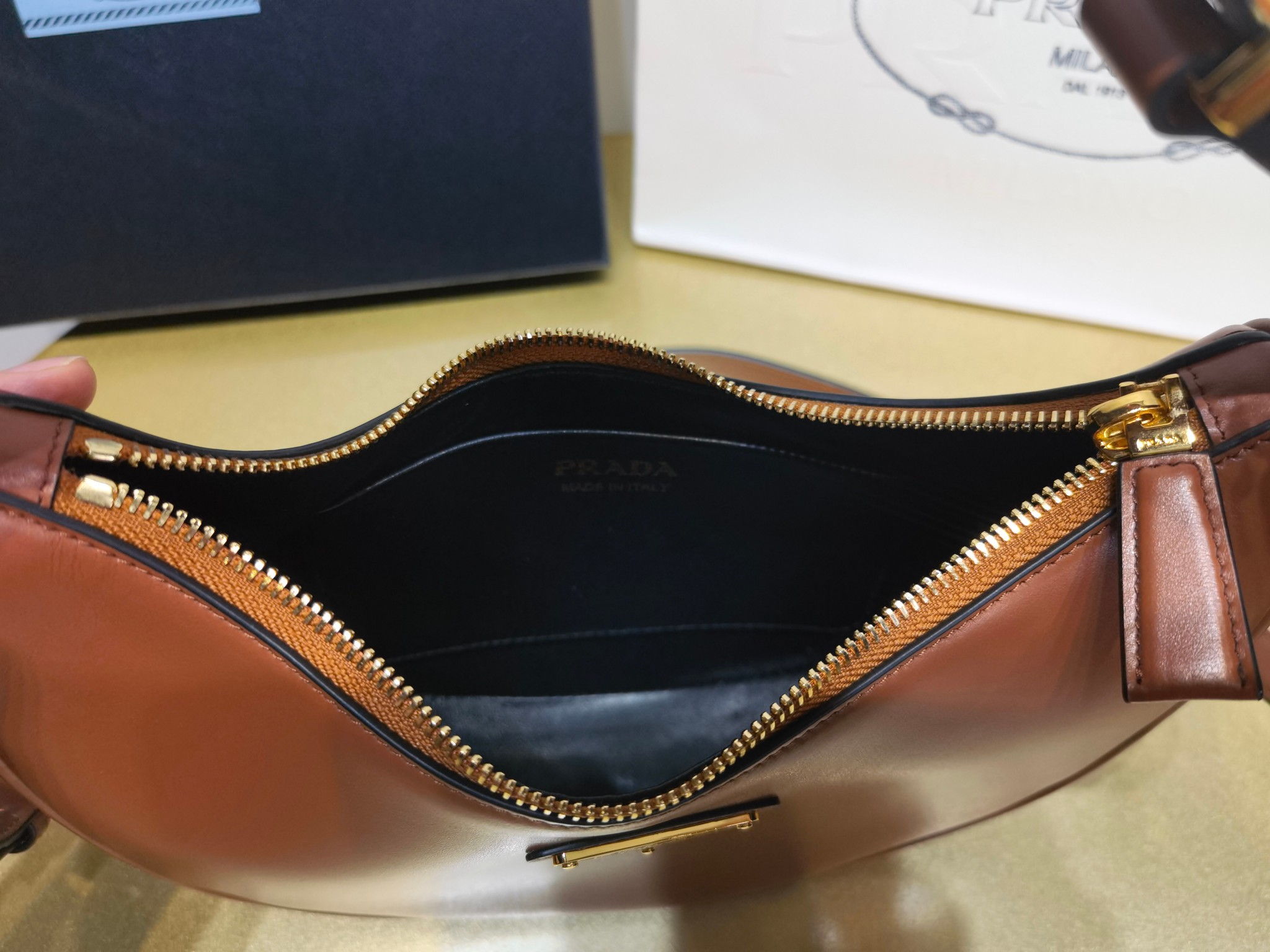 Prada 1BC194 Arqu leather small shoulder bag 5 - Image 5