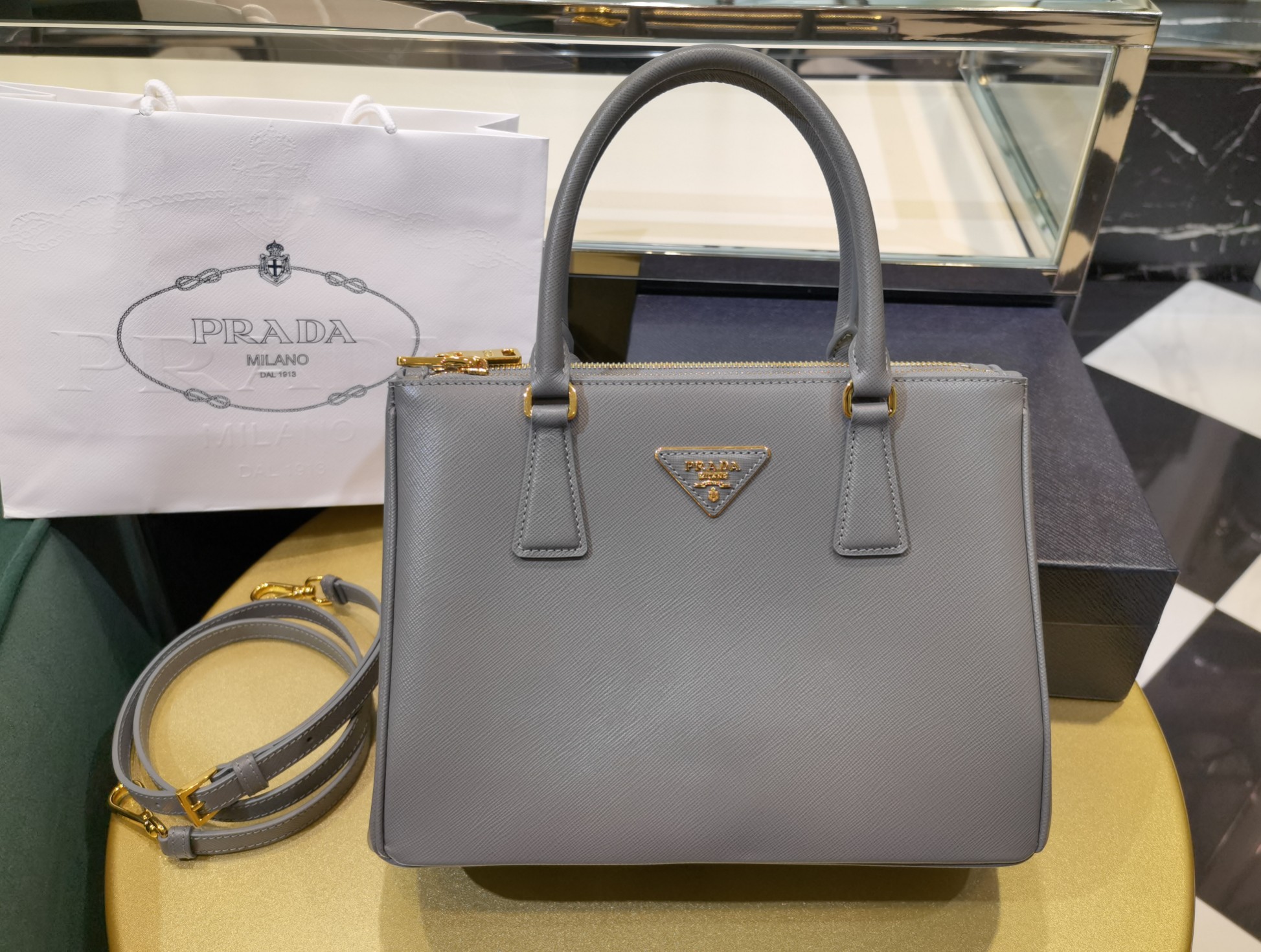 Prada Galleria 1BA863 medium leather bag 2