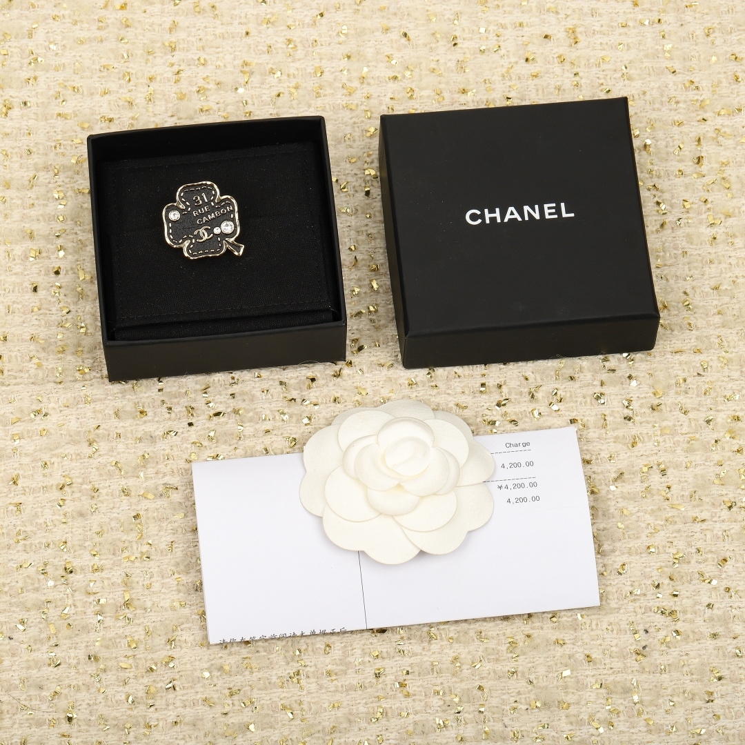 Chanel Leather Four-Leaf Clover Brooches