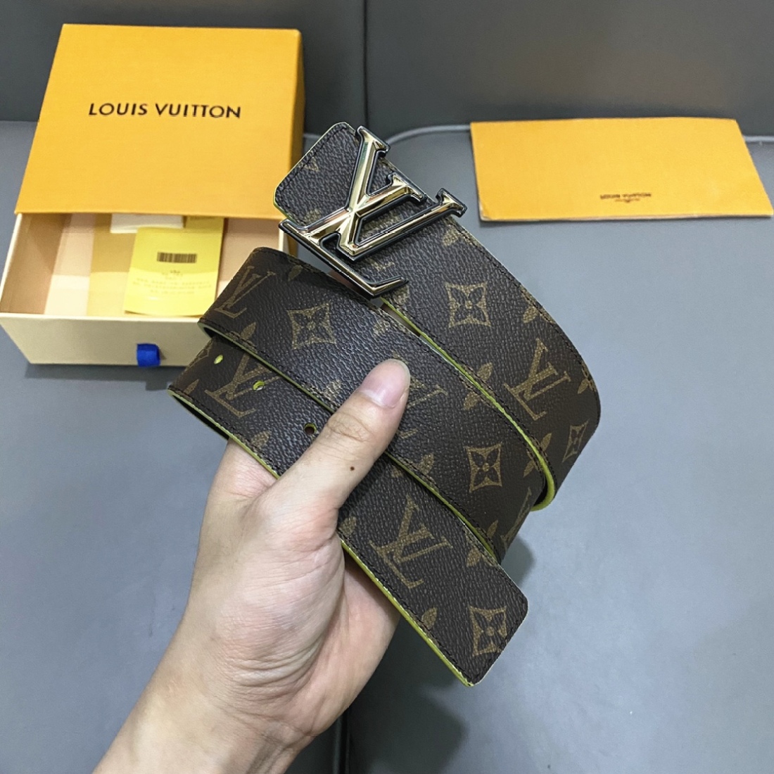 Lv Pyrmide Truck L Men's Belts Width: 40mm - Ultra-Collection - Image 5