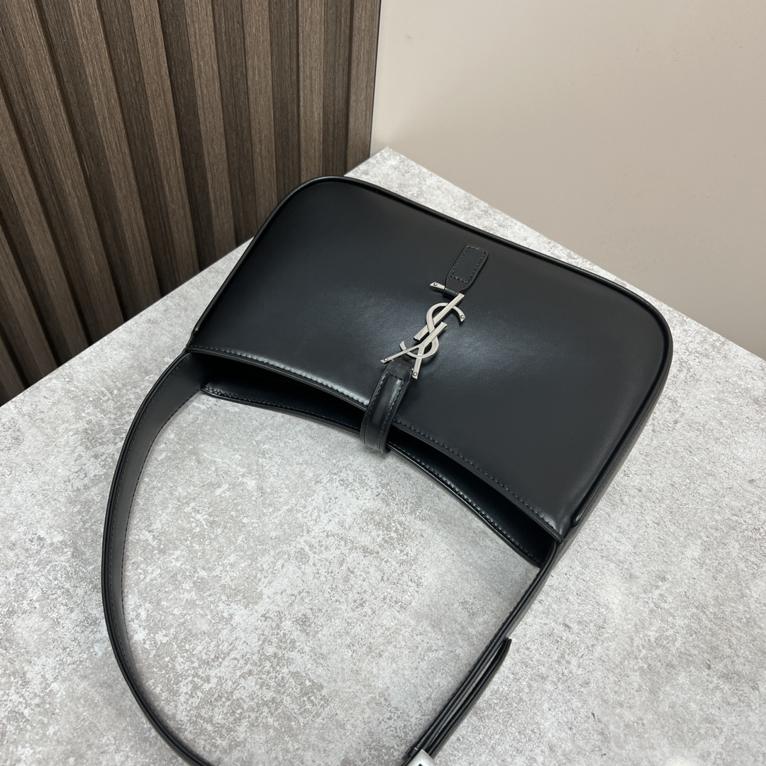 YSL LE 5 À 7 IN SMOOTH LEATHER NOIR SILVER 9 X 6.3 X 2.5 INCHES - Image 6