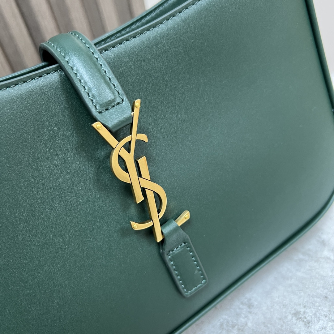 YSL LE 5 À 7 IN SMOOTH LEATHER VERT FONCE 9 X 6.3 X 2.5 INCHES - Image 7