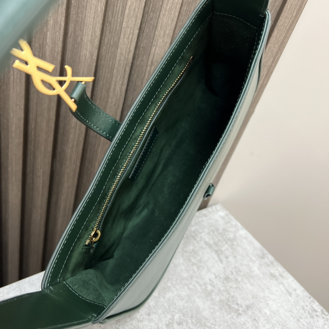 YSL LE 5 À 7 IN SMOOTH LEATHER VERT FONCE 9 X 6.3 X 2.5 INCHES - Image 9