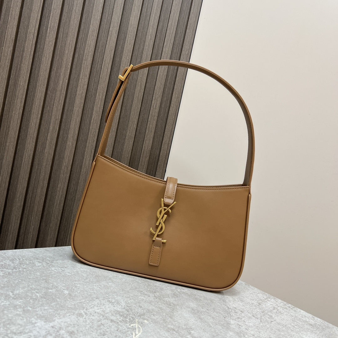 YSL LE 5 À 7 IN SMOOTH LEATHER COFFEE 9 X 6.3 X 2.5 INCHES - Image 2