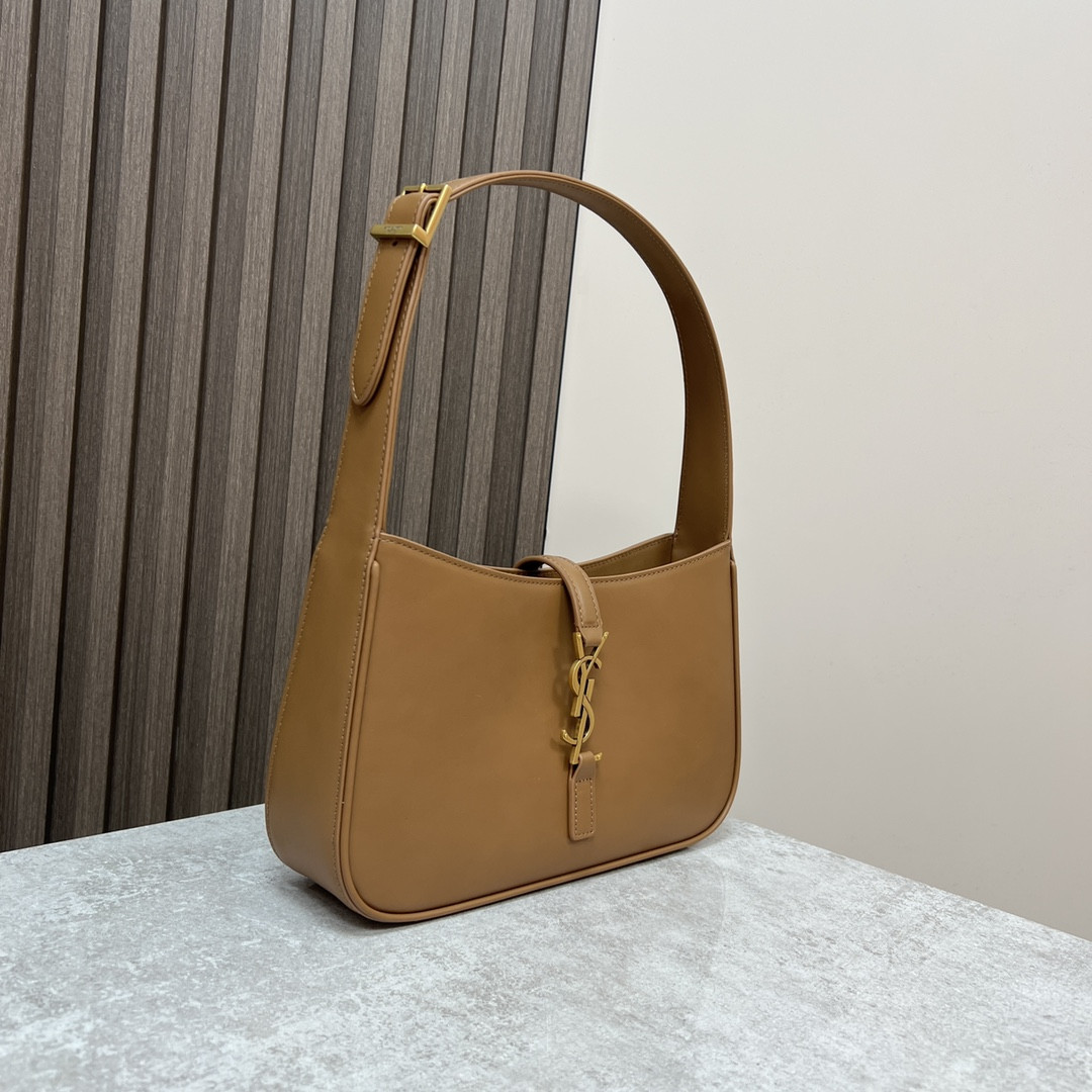 YSL LE 5 À 7 IN SMOOTH LEATHER COFFEE 9 X 6.3 X 2.5 INCHES - Image 3