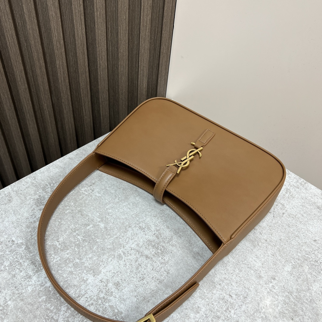 YSL LE 5 À 7 IN SMOOTH LEATHER COFFEE 9 X 6.3 X 2.5 INCHES - Image 6