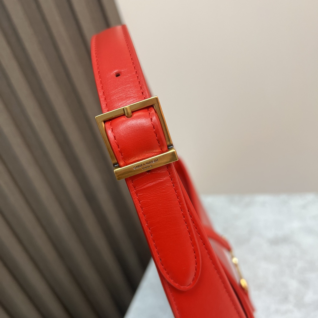 YSL LE 5 À 7 IN SMOOTH LEATHER SHINY RED 9 X 6.3 X 2.5 INCHES - Image 8