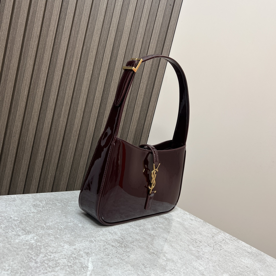 YSL LE 5 À 7 IN PATENT LEATHER RED 9 X 6.3 X 2.5 INCHES - Image 3