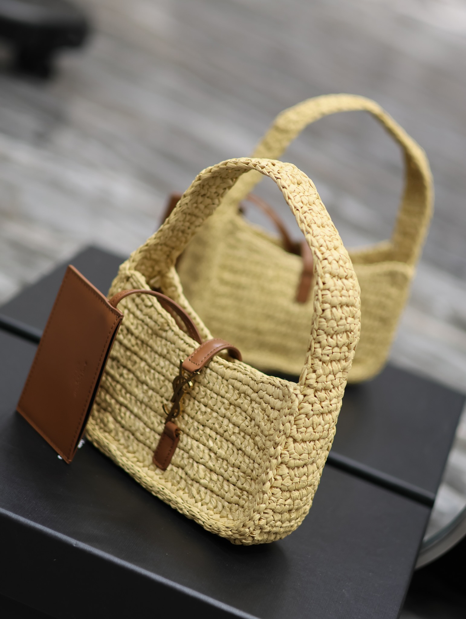 YSL LE 5 À 7 MINI IN RAFFIA Color Natural 7.5X4.5X1.8 INCHES - Image 4