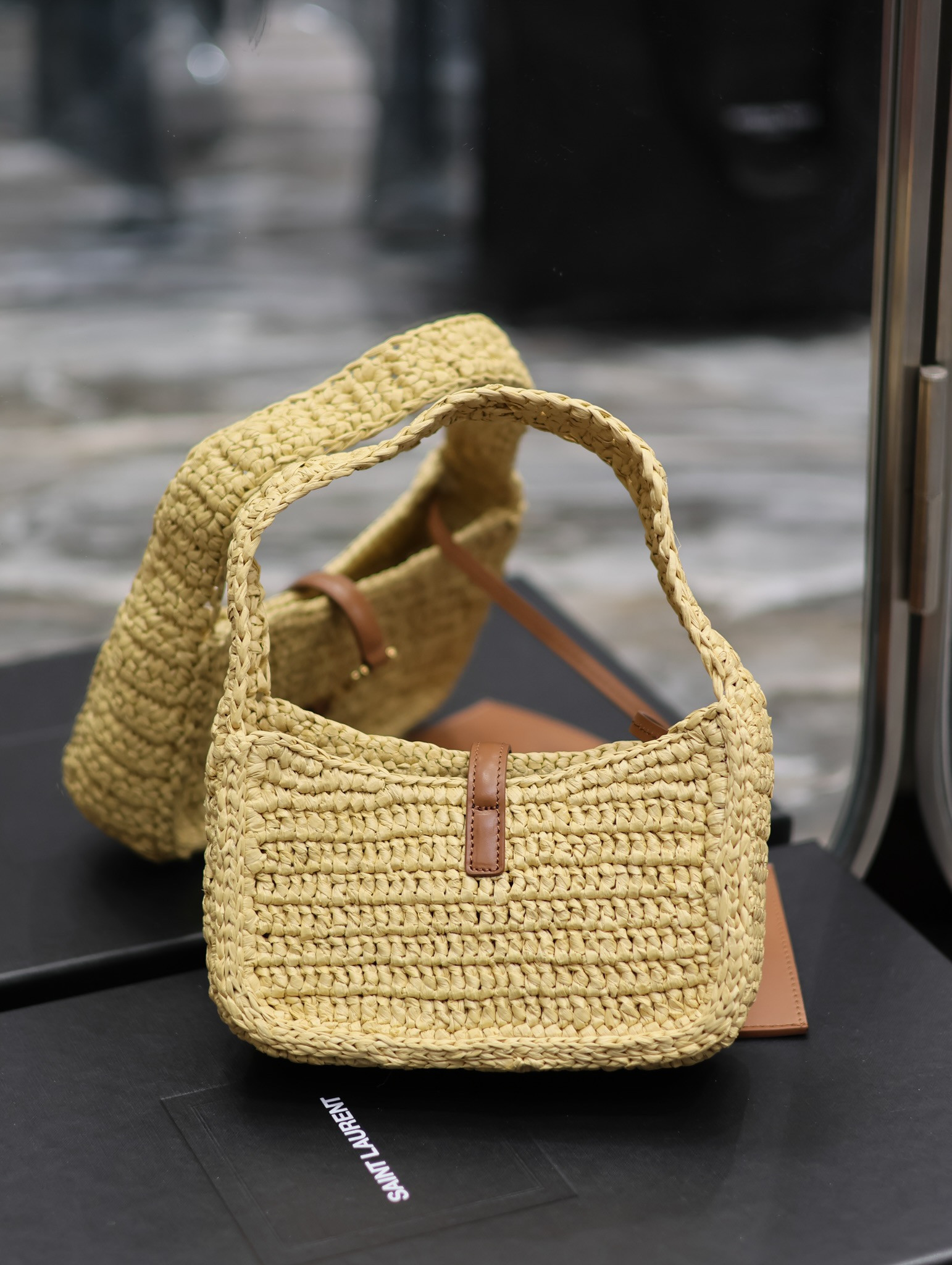YSL LE 5 À 7 MINI IN RAFFIA Color Natural 7.5X4.5X1.8 INCHES - Image 10